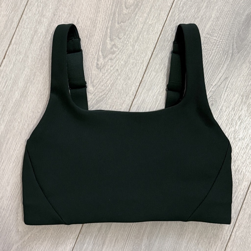 LULULEMON Ribbed Train Bra - Picture 4 of 9